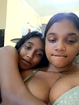 Indianqueen03 online show from 26, 9, 2025