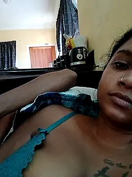 Indianqueen03 online show from 28, 2, 2026