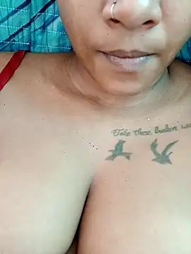 Indianqueen03 online show from 25, 4, 2026