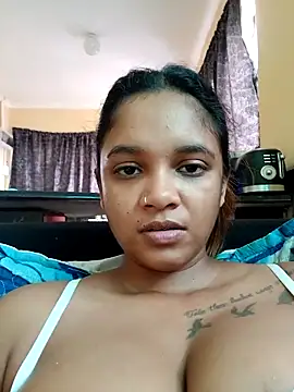 Indianqueen03 online show from 23, 11, 2025