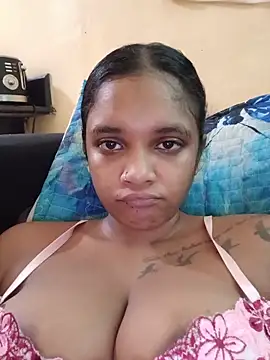 Indianqueen03 online show from 15, 6, 2026