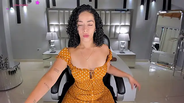 AlessaRomero online show from 23, 3, 2026