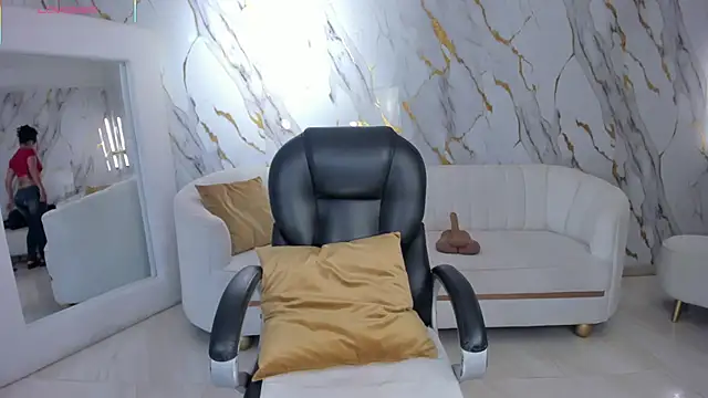 AlessaRomero online show from 3, 10, 2025