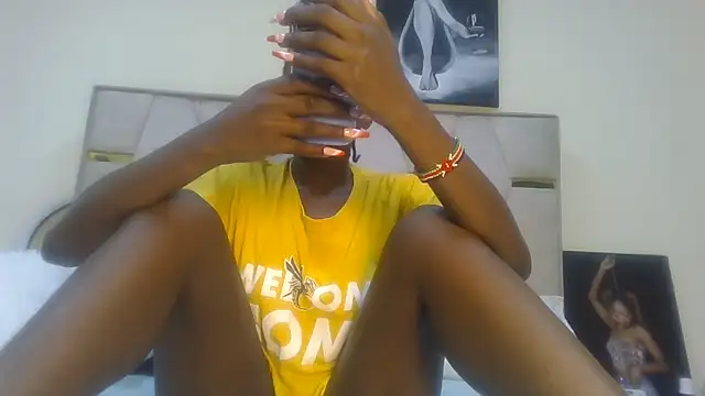 Fine assie online show from 17, 3, 2025