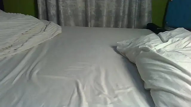 Snapshot of Fine_assie chatting on 26, 4, 2026 Fine assie online show from 26, 4, 2026