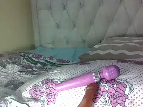 Snapshot of sweet_iddah chatting on 17, 7, 2026 sweet iddah online show from 17, 7, 2026