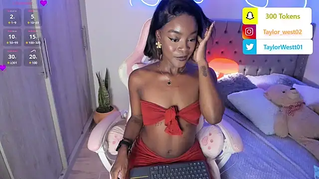 Miss westt  online show from 4, 2, 2025