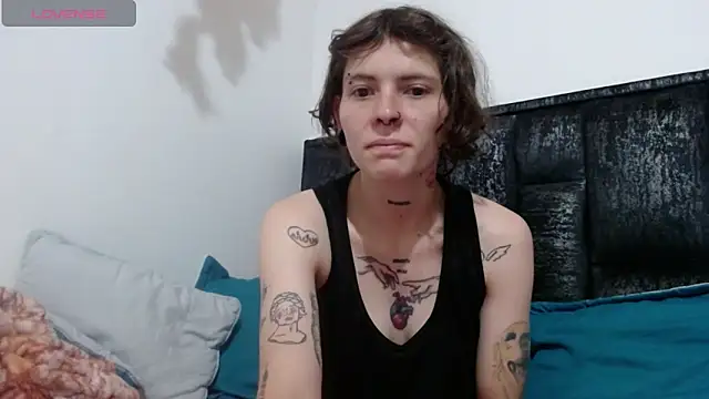 Snapshot of pretty_cristal69 chatting on 27, 9, 2025 pretty cristal69 online show from 27, 9, 2025