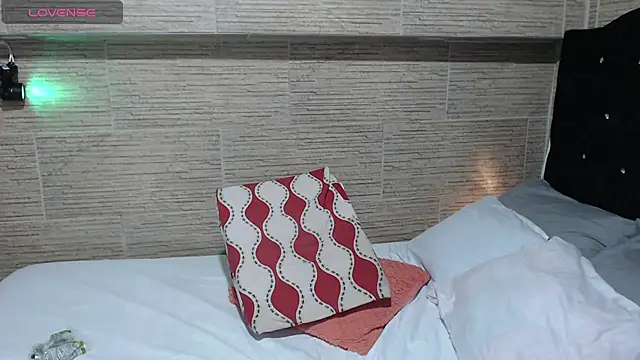 Snapshot of pretty_cristal69 chatting on 18, 3, 2025 pretty cristal69 online show from 18, 3, 2025