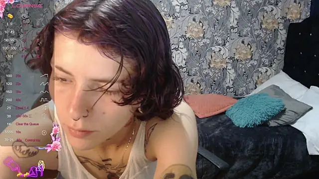 pretty cristal69 online show from 21, 5, 2026