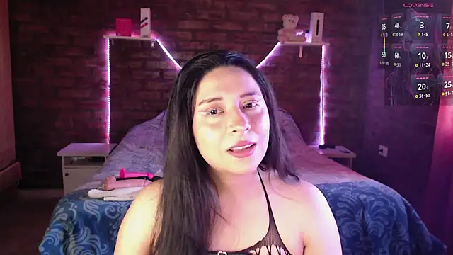 KityEstrover online show from 6, 11, 2025