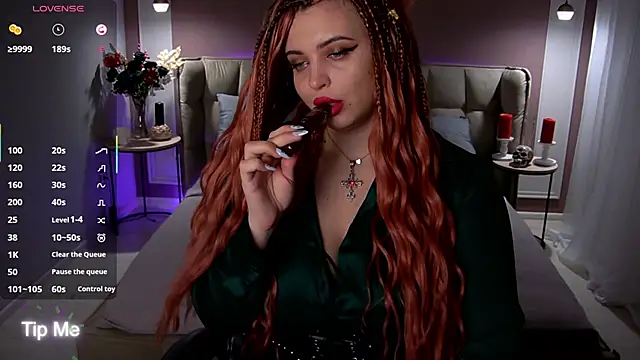 Snapshot of Miss_Maya_Mils chatting on 21, 9, 2025 Miss Maya Mils online show from 21, 9, 2025