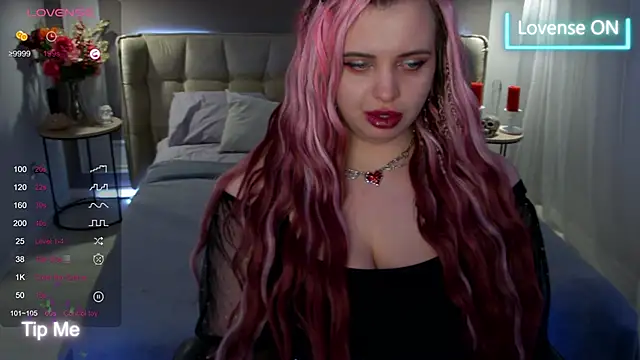 Snapshot of Miss_Maya_Mils chatting on 10, 3, 2025 Miss Maya Mils online show from 10, 3, 2025