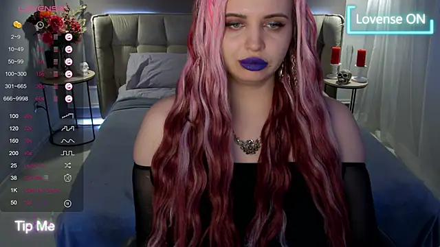 Snapshot of Miss_Maya_Mils chatting on 9, 3, 2025 Miss Maya Mils online show from 9, 3, 2025