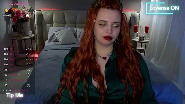 Snapshot of Miss_Maya_Mils chatting on 17, 3, 2025 Miss Maya Mils online show from 17, 3, 2025