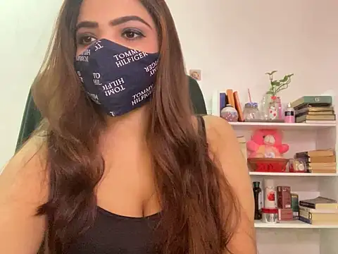 Snapshot of Fantastic_ruby chatting on 1, 11, 2025 Fantastic ruby online show from 1, 11, 2025