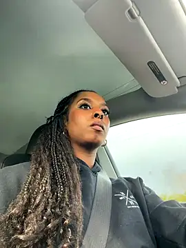 Your Paris online show from 8, 11, 2025