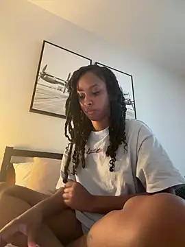 Your Paris online show from 8, 3, 2026