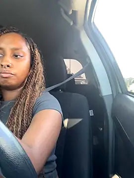 Your Paris online show from 17, 9, 2025