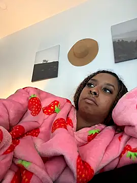 Your Paris online show from 10, 10, 2025