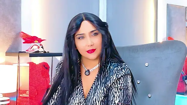 Evangeline Taylorr online show from 16, 10, 2025