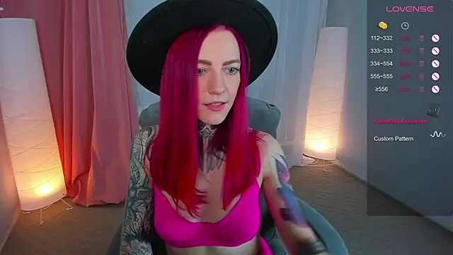 Roxy      online show from 23, 2, 2025