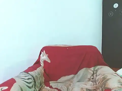 lucydreamm online show from 19, 4, 2026