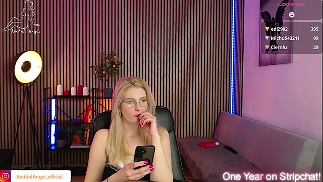 Amitiel Angel online show from 12, 3, 2025