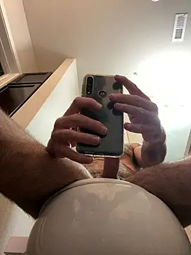 Snapshot of HungJeff6969 chatting on 3, 2, 2025 HungJeff6969 online show from 3, 2, 2025