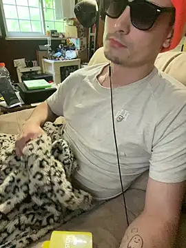 JustTylerr online show from 21, 6, 2026