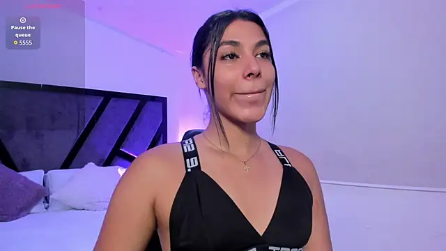 IsabelleFoxx  online show from 12, 9, 2025