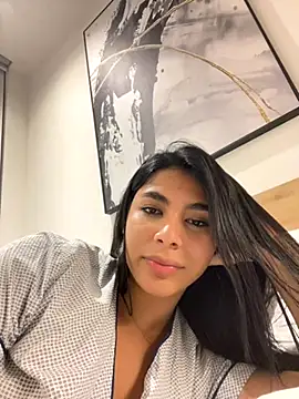 IsabelleFoxx  online show from 12, 11, 2025