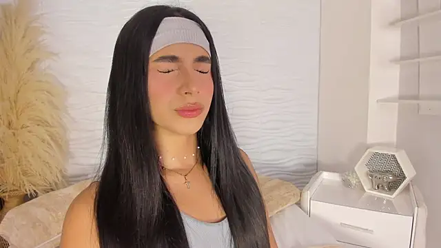 IsabelleFoxx  online show from 17, 12, 2025