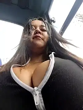 Cristal  04 online show from 10, 4, 2026