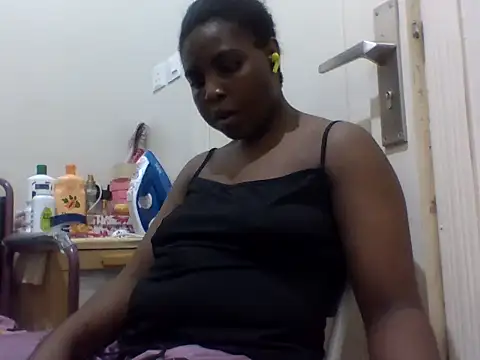 queenzuena online show from 21, 5, 2026