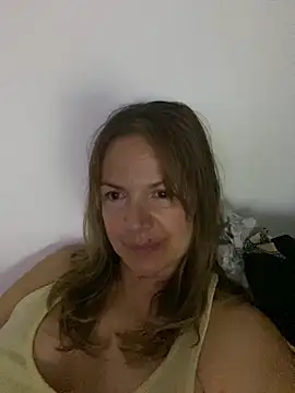 Leyna liu online show from 23, 9, 2025