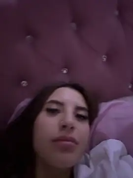 maee angels online show from 5, 12, 2025