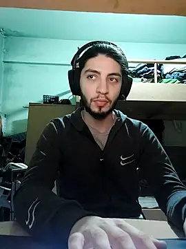 kleineid77 online show from 14, 1, 2026