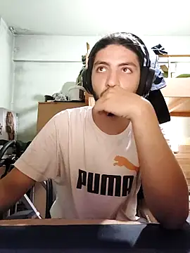 kleineid77 online show from 17, 9, 2025