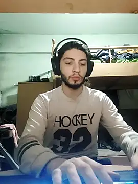 kleineid77 online show from 6, 1, 2026