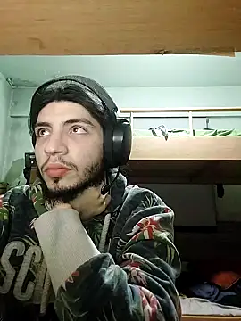 kleineid77 online show from 29, 12, 2024