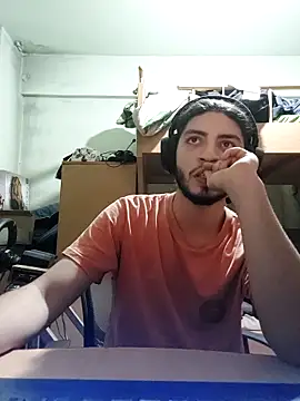 kleineid77 online show from 4, 11, 2025