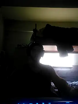 kleineid77 online show from 19, 9, 2025