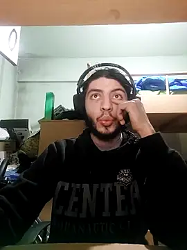 kleineid77 online show from 11, 2, 2025