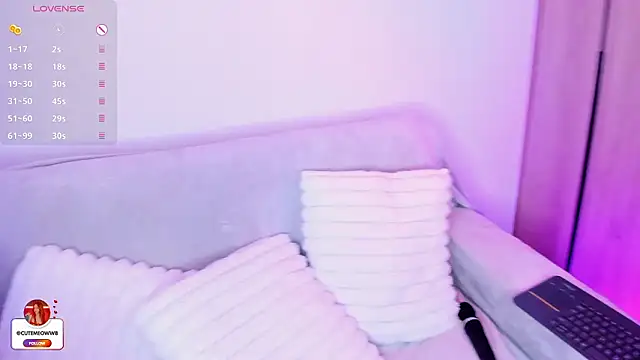 meow moon  online show from 21, 3, 2026