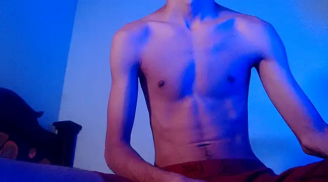 isaaclatino online show from 3, 3, 2025