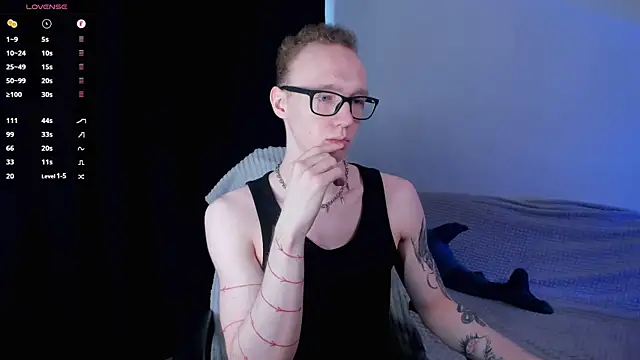 Snapshot of Alex_silents chatting on 16, 7, 2026 Alex silents online show from 16, 7, 2026
