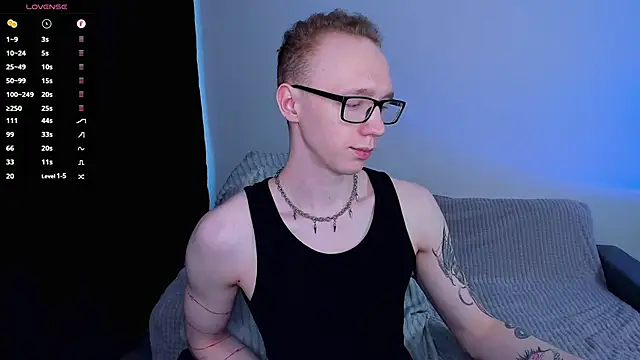 Snapshot of Alex_silents chatting on 17, 6, 2026 Alex silents online show from 17, 6, 2026