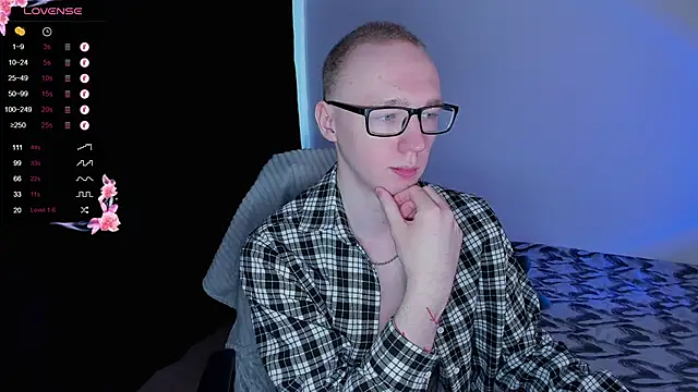 Snapshot of Alex_silents chatting on 6, 2, 2026 Alex silents online show from 6, 2, 2026