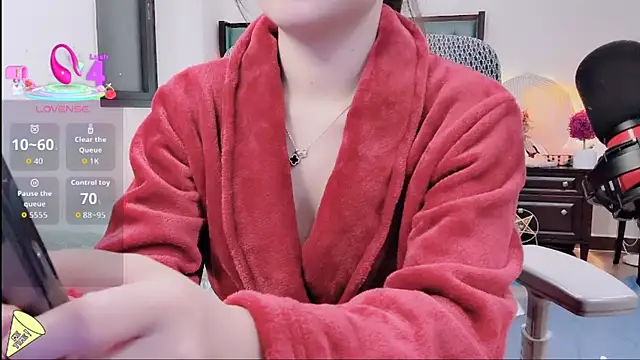 Berrysweet 68 online show from 22, 12, 2025